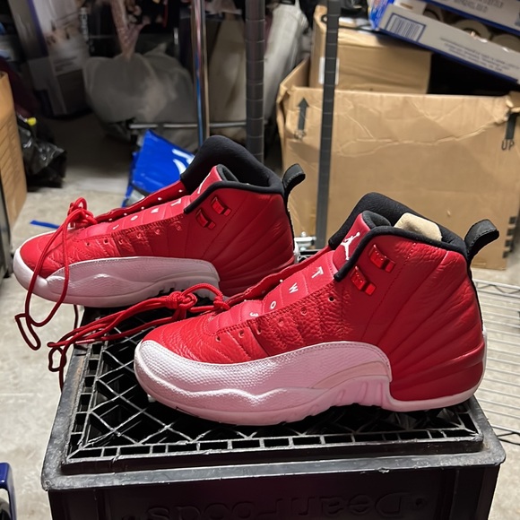 Jordan shoes - Picture 3 of 8